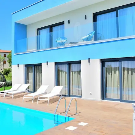 Villa Domus Lauri Modern House Umag